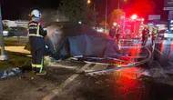 Aydın'da tır ile çarpışan elektrikli otomobilde yangın paniği