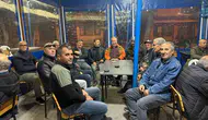 Gömeç'te zeytin hasadı mesaisi: MHP ilçe teşkilatı üreticinin taleplerini dinledi