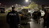 Kayseri'de kontrolden çıkan otomobil alev topuna döndü: 3 araç daha zarar gördü