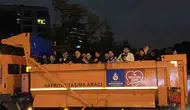 Ayazağa'da sağanak felaketi: İş yerlerinde mahsur kalan 200 çalışan kamyonlarla tahliye edildi