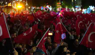 Bolu'da Cumhuriyet coşkusu: Binler fener alayında buluştu