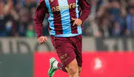 Trabzonspor Beşiktaş karşısında ilk yarıyı Ozan Tufan'ın golüyle önde kapattı
