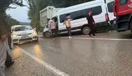 Fatsa yolunda öğrenci servisi ile kamyon çarpıştı: 1 can kaybı