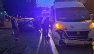 Eskişehir’de Servis Minibüsüyle Otomobil Çarpıştı