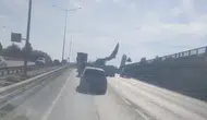 Eskişehir Çevreyolunda Dev Rüzgâr Kanadı Trafiği Aksattı