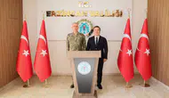 Tümgeneral Aktaş, Erzincan Valisi Aydoğdu'yu makamında ziyaret etti
