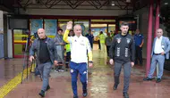 Samsun'da Fenerbahçe coşkusu: Taraftarlar kafileyi havalimanında karşıladı