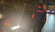 Bursa'da 'Huzur' Operasyonu: 3 Firari Yakalandı, Uyuşturucu Ele Geçirildi