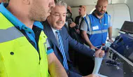 Eskişehir'in yerli lokomotifi E5000'in direksiyonuna Vali Yılmaz geçti