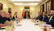 Adalet Bakanlığı depremzede ailelerin adalet arayışını masaya yatırdı