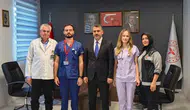 İnegöl Devlet Hastanesi'nde duygusal kavuşma: Çocukluklarında koridorlarında koştukları hastaneye doktor olarak döndüler