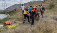 Aras Nehri kıyısında bulunan cansız bedenin kimliği araştırılıyor
