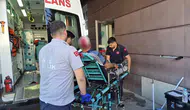 Merdivenlerden indirilen buzdolabı üzerine devrildi: Bir kişi yaralandı