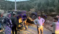 Bozdoğan'da tarım kazası: Patika yolda devrilen traktörün sürücüsü yaralandı