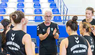 Manavgat Belediyespor voleybolda yeni sezon provasını Mega Spor karşısında yaptı