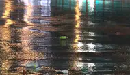 Ankara'da gece yarısı kabusu: Sağanak yağışla taşan kanalizasyon evleri bastı