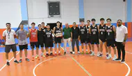 Yunusemre Belediyespor'da basketbolun rotası genç yeteneklere çevrildi