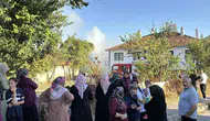 Bolu'da bahçedeki ot yangını kontrolden çıktı: 3 ev ve odunluk küle döndü