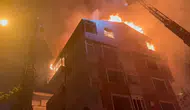 Güngören'de kentsel dönüşüm bekleyen binada korkutan yangın