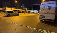 Esenyurt'ta korsan taksi denetimi kanlı bitti: Sürücü önce polisi vurdu sonra intihara kalkıştı