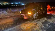 Çan'da gece vakti traktör kazası: Saman balyaları yola saçıldı