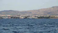 Kuzey Ege'de fırtına engeli: Gökçeada feribot seferlerinde iptal kararı