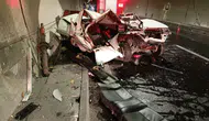 Bilecik'te traktöre arkadan çarpan otomobilin sürücüsü hastanelik oldu