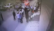 Halkalı'da alacak verecek kavgası: Sokakta oyun oynayan çocuk seken kurşunla yaralandı