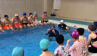 Aydın'da minik kulaçlar için yüzme seferberliği yıl boyu sürüyor