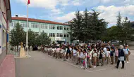 Sivrihisar'da 28 okulda ders zili çaldı: Binlerce öğrenci sıralarına döndü