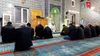 Ahmet Yavuzer Camii’nde sabah namazı buluşmaları bereketle sürüyor