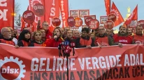 DİSK’in İstanbul-Ankara Yürüyüşü Eskişehir’de “İnsanca Yaşam İçin Yürüyoruz”