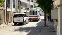 İkinci kattan düşen 1,5 yaşındaki çocuk hastaneye kaldırıldı, Annesi “Tutamadım” diyerek gözyaşlarına boğuldu