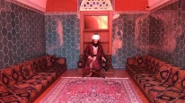 Eskişehir&#8217;de Yerli Turistler Tarihini Gezerek Öğreniyor