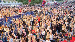Sivrihisar'da Resul Dindar ve Uğur Işılak Rüzgarı