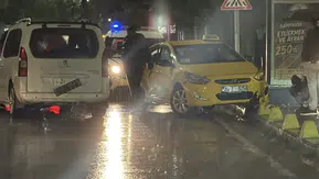 Eskişehir’de Sağanak Yağış ve Kayganlaşan Yol Kazaya Neden Oldu