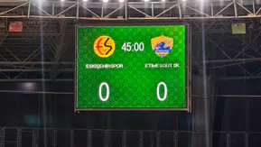 Eskişehirspor Etimesgut Karşılaşmasında İlk Yarı Gol Sesi Çıkmadı