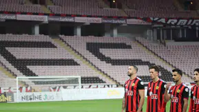 Eskişehirspor-Etimesgutspor Maçında Tribünler Boş Kaldı