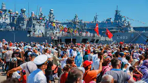 Gölcük semalarında nefes kesen gösteri: Deniz Kuvvetleri envanteri TEKNOFEST'te sahne aldı