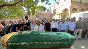Ayvalık hukuk camiasını üzen kayıp: Avukat Günay Benli annesini kaybetti