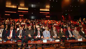 Diş hekimliğinde dijital dönüşüm Konya'da masaya yatırılıyor