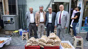 İncirliova Belediye Başkanı Aytekin Kaya'dan Köylü Pazarı'na saha ziyareti