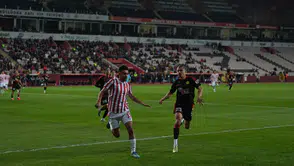 Eskişehirspor, Akşehirspor karşısında farka koştu