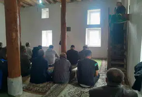 Sivrihisar’da 50 yıl sonra tarihi camide Cuma namazı kılındı