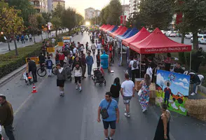 Eskişehir’in “Arabasız Pazar” Uygulaması Örnek Oldu