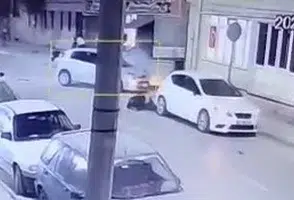 Eskişehir’de Motosikletli Havaya Savruldu: Kaza Kamerada