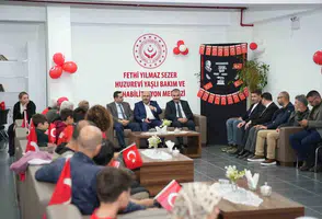AK Parti Heyetinden Cumhuriyet Bayramı’nda 150 Eskişehirspor Kombinesi Hediye Edildi