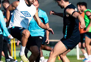 Erzurumspor FK, Gençlerbirliği maçı için kampa girdi: Teknik direktör Özbalta taktik çalıştırdı