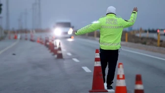 Eskişehir'de 1 Haftada 7 Bin 954 Araç Denetlendi, 3 Bin 737 Sürücüye Cezai İşlem!