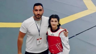 Eskişehirli Antrenör Emre Çoban, 12. Uluslararası Türkiye Açık Taekwondo Turnuvası'nda Milli Takım Antrenörü Oldu